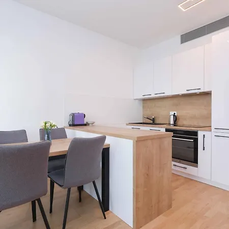 Sky Park Tower 3, Free Parking And Beautiful Views Apartment Bratislava Exterior photo