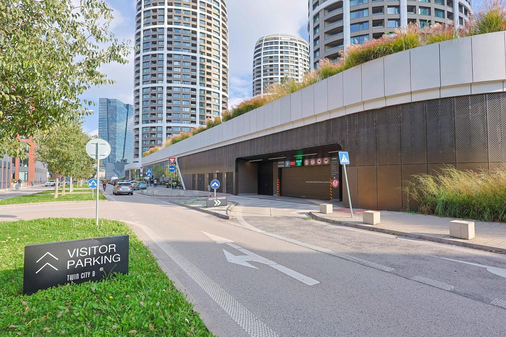 Apartment Sky Park Tower 3, Free Parking And Beautiful Views