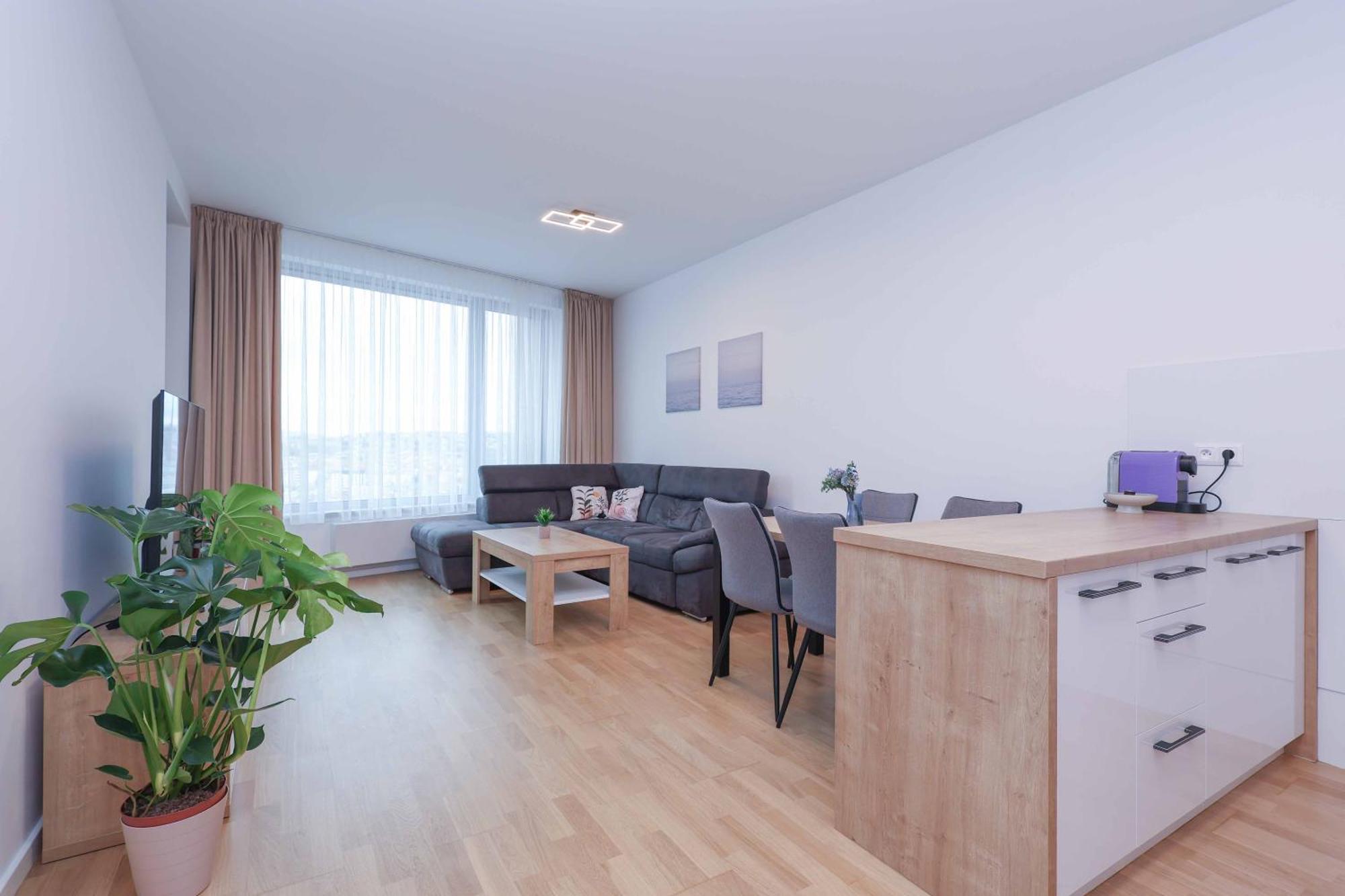 Sky Park Tower 3, Free Parking And Beautiful Views * Pressburg